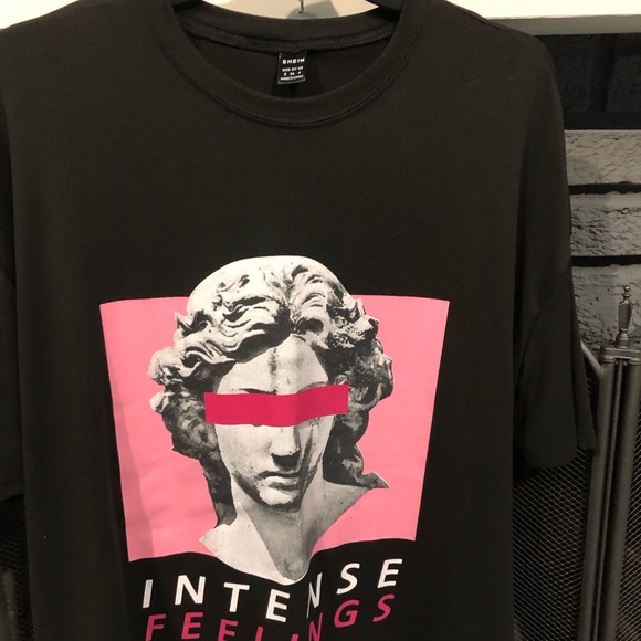 Never Worn Cool Logo t-shirt - Picture 3 of 3